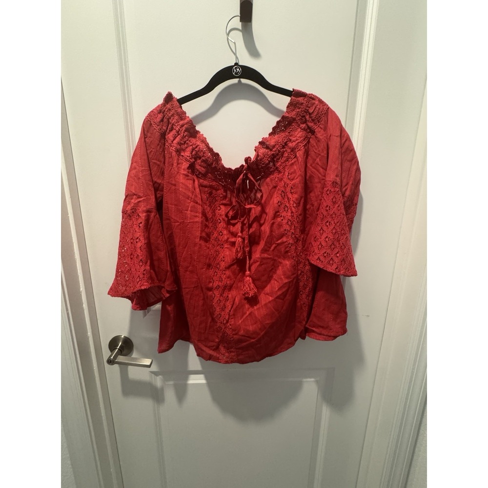 C.O.C. Women's Off Shoulder Bell Sleeve  Size 2X NWT